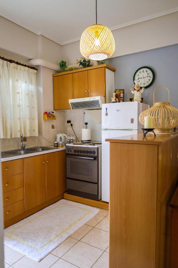 Nikitas Apartment 1 カラマタ エクステリア 写真